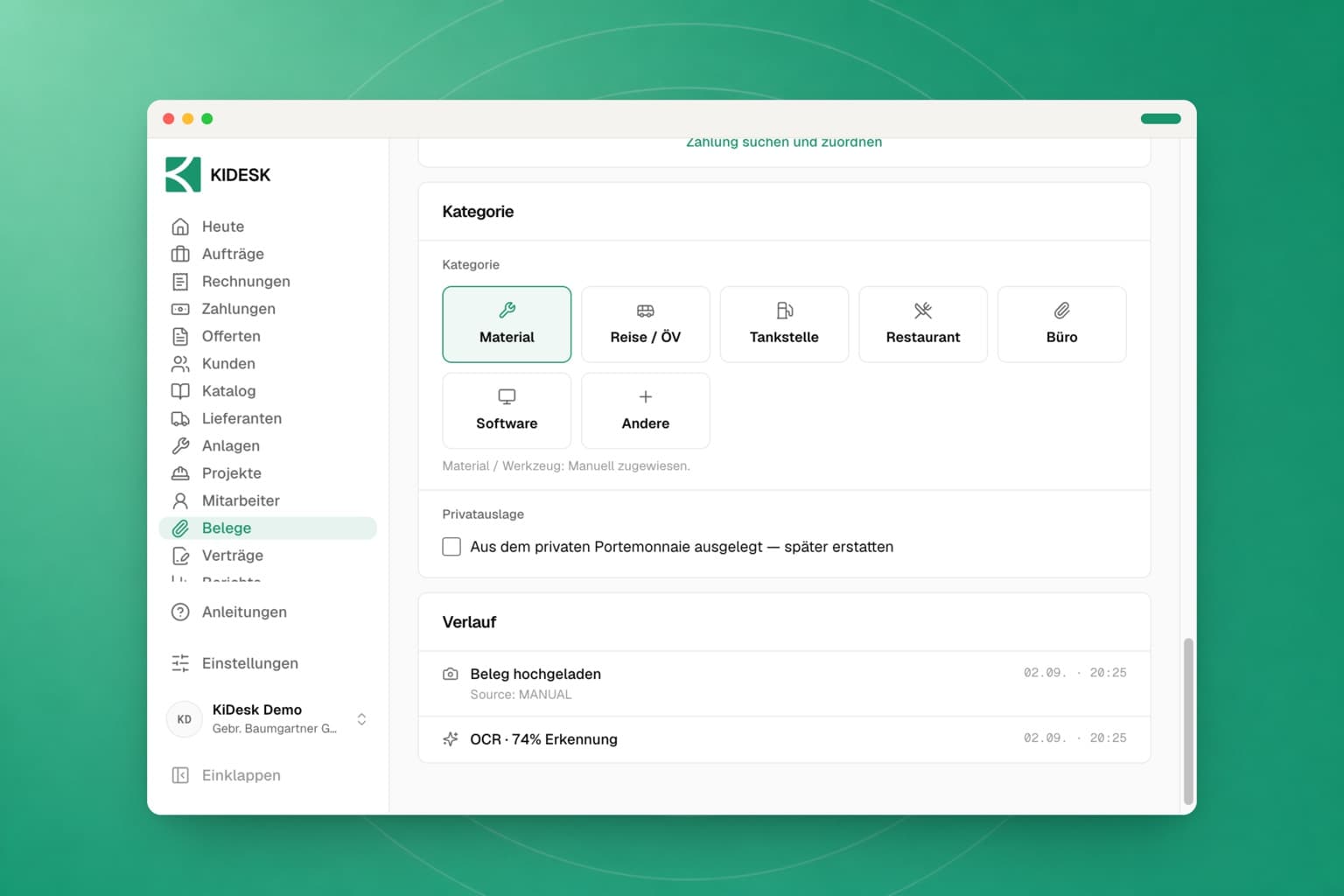Ein Beleg mit dem vorgeschlagenen Konto, dem Mehrwertsteuer-Code und dem aufgeklappten Text «Warum dieser Vorschlag?»